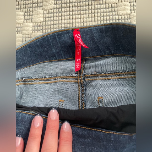 Spanx Distressed Ankle Skinny Jeans (Medium Wash) - Picture 8 of 12